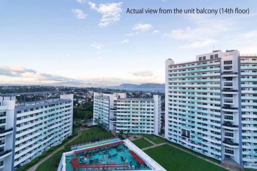 Quezon City Apartamento | FREE Parking, Pool, Gym, Netflix, Wi-fi, PS4!