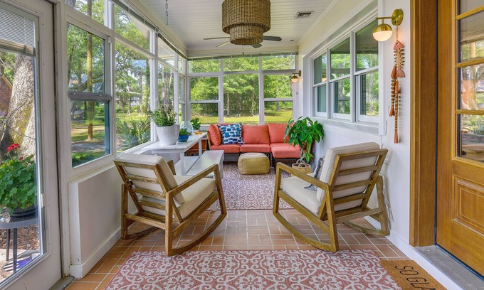 Freeport Casa | Freeport Waterfront Vacation Rental w/ Boat Launch