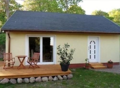Neppermin Casa | Freistehendes Ferienhaus am malerischen Nepperminer See mit Terrasse und Ruderboot