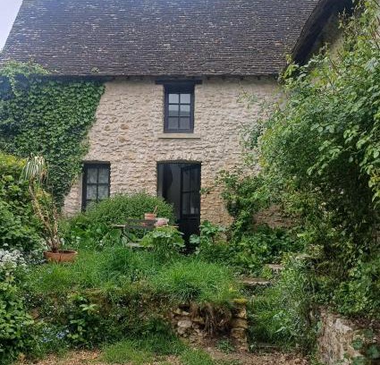 Courcelles-les-Gisors Casa | French countryside near Paris!