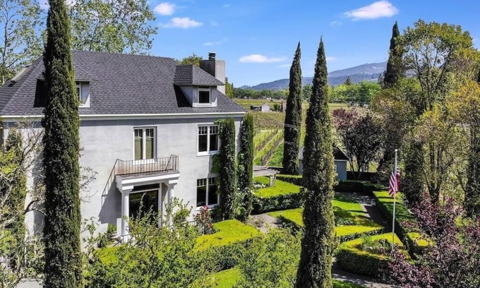 Calistoga Villa | French Provencal Chateau in the Heart of Napa