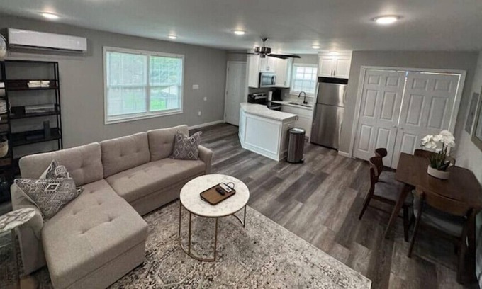 Somerset Apartamento | Fresh and modern, 2022 build.
