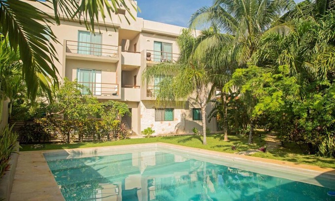 Área de La Veleta Apartamento | Fresh and Relax – 1BR Apt + Pool & Garden