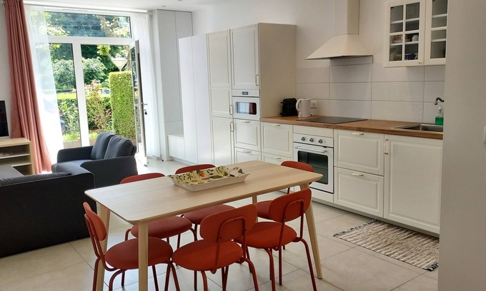 Vaulnaveys-le-Haut Apartamento | Freshly renovated flat 2 bedrooms