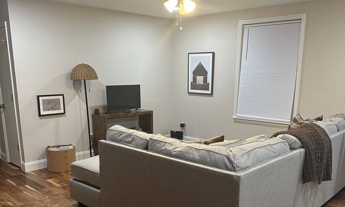 Ashland City Casa | Freshly Renovated 3 bedroom 2 bathroom house