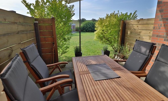 Friedrichskoog-Spitze Apartamento | Freundliche Ferienwohnung direkt hinter dem Deich