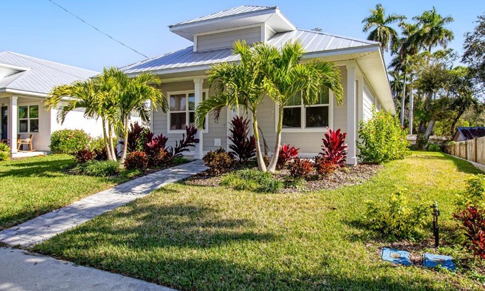 Bradenton Casa | Friendly City Fun