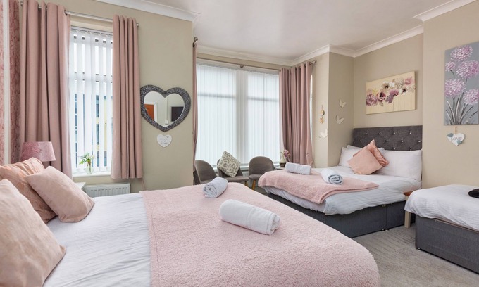 Blackpool Town Center Cama Y Desayuno | Friends Hotel