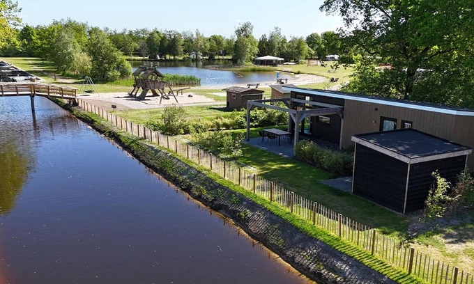 Sint Nicolaasga Casa | Escondite en Frisia con mascotas