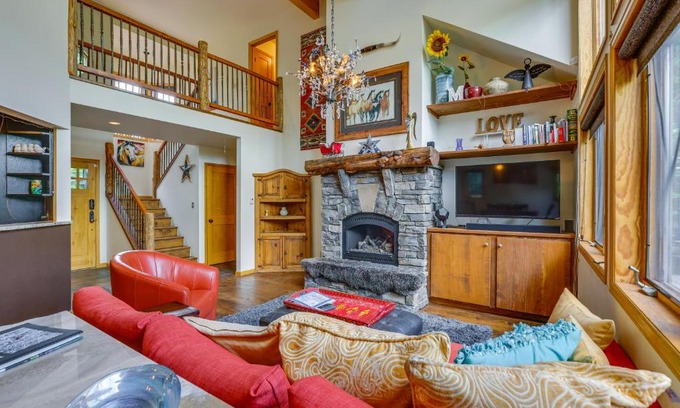 Frisco Casa | Frisco River Home On Bike Path and Near Main St!