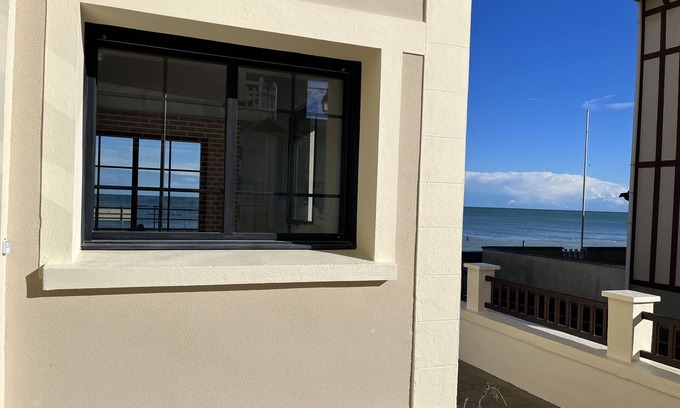 Saint-Regnobert-de-la-Cote-de-Nacre Casa | Front de Mer, 5 Chambres