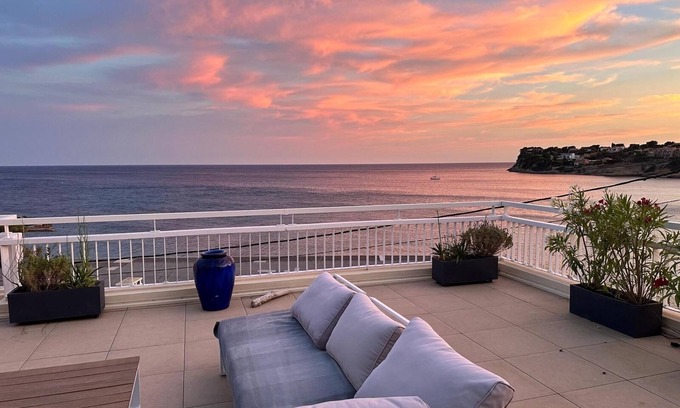 Carry-le-Rouet Apartamento | 50m FRENTE de la playa, 70m2 de lujo, Wi-Fi, 60m2-terraza, COMPLETA SU
