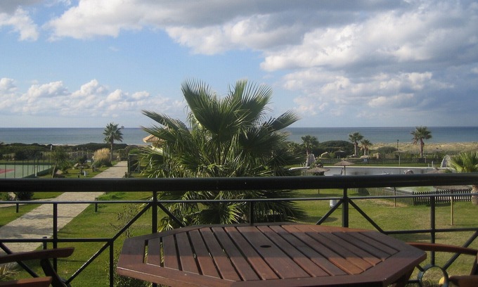 Atlanterra Chalet De Esquí | Chalet primera linea de playa. Impresionantes vistas