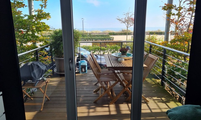 Haffkrug Apartamento | Front row, more sea is not possible!