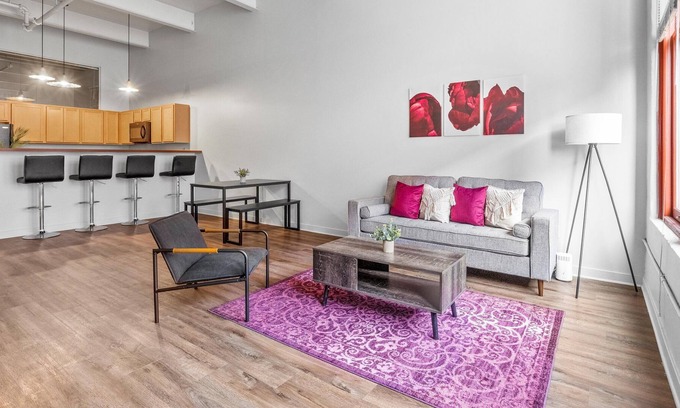 North Shore Apartamento | FRONTDESK 300 Heinz St Apts Pittsburgh
