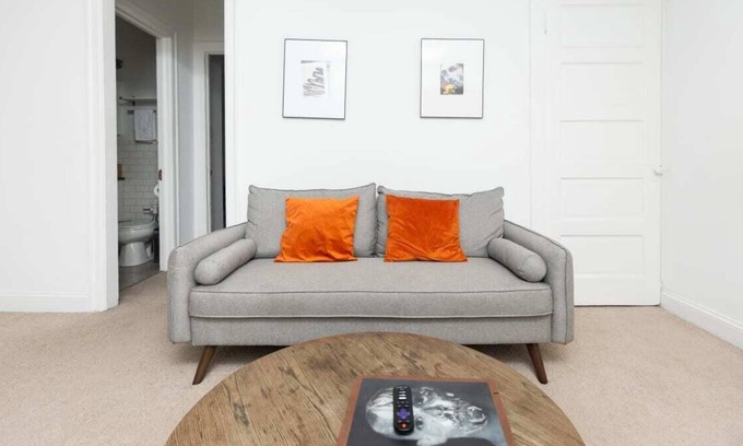 East Hyde Park Apartamento | Frontdesk | Open 1 BR Apt by Black History Museum