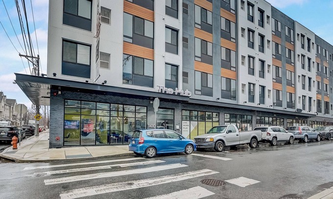 West Philadelphia Apartamento | FRONTDESK The Hub at 31 Brewerytown Apts Philadelphia