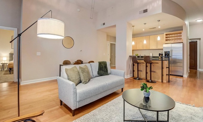 Downtown St. Louis Apartamento | FRONTDESK The Lofts at OPOP Downtown St Louis
