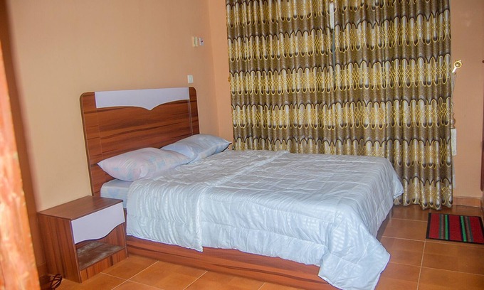 Abeokuta Casa | Full Bungalow Apartment at a Peaceful Location