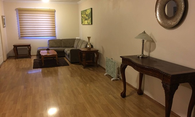 Mexicali Casa | Casa completa en una comunidad cerrada con SEGURIDAD 24/7 - Mucho espacio de estacionamiento