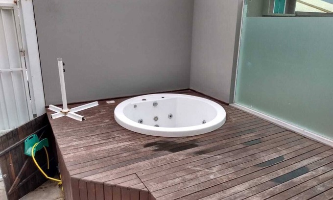 Camboriu Casa | casa llena ofuro / barbacoa