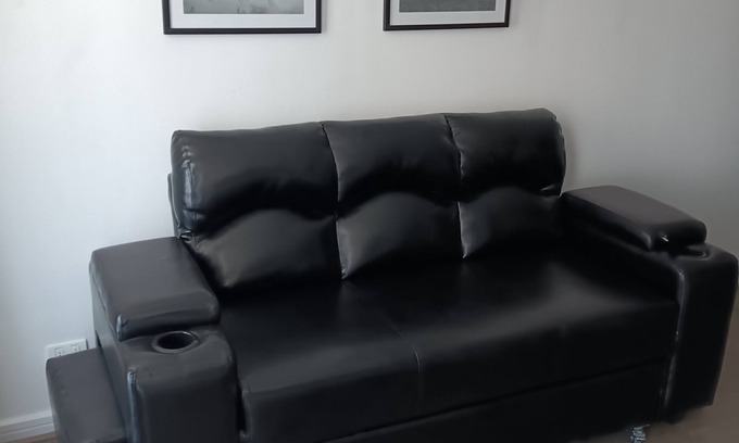 Independencia Apartamento | Full lodging, rented housing in Santiago, Chile (with view of the racetrack)