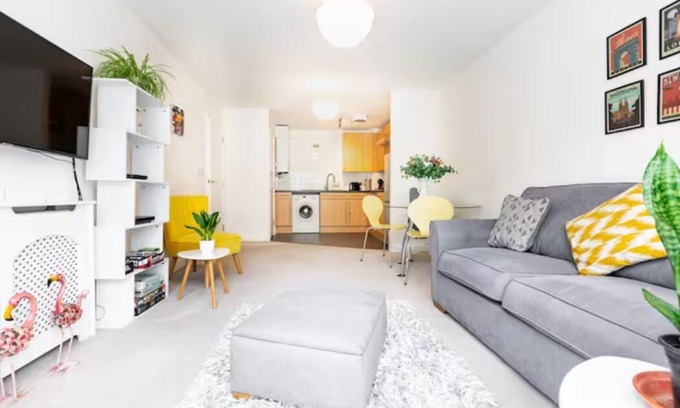 Larkhall Apartamento | Full of light 1BR apartment in Stockwell