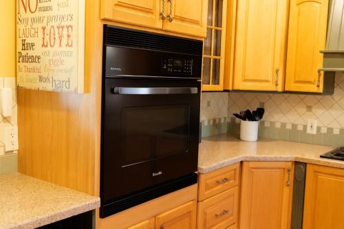 Fullerton Casa | Fullerton Adventure Pad - 10 min to Disneyland