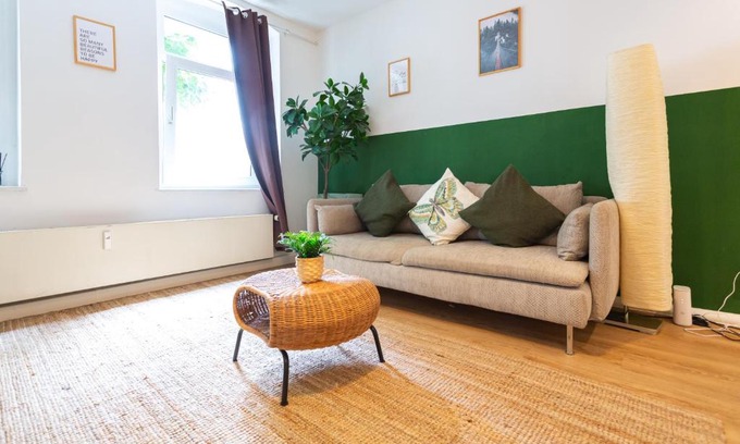 Halle Apartamento | FullHouse - Halle - F38 - Nespresso - SmartTV