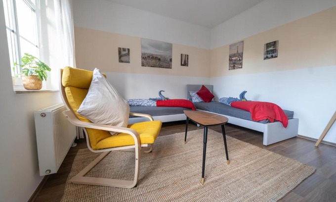 Zwickau Apartamento | FullHouse - Zwickau - L12 - 2 Single Beds - Nespresso - SmartTV