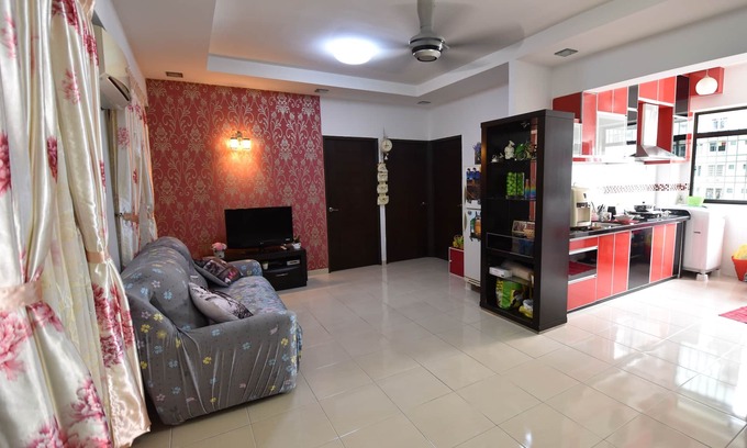 Bayan Lepas Apartamento | totalmente aire acondicionado, cerca del patio de comidas, cerca de SPICE y el aeropuerto