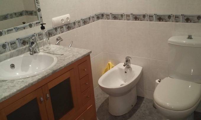 La Pobla de Farnals Apartamento | Apartamento completamente equipado a 100m del mar
