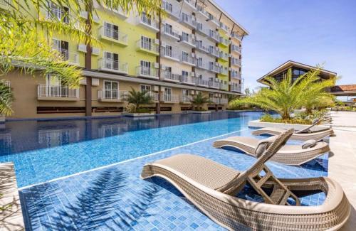 Mactan Export Processing Zone Apartamento | Fully equipped Studio unit near Mactan Airport with WIFI, Pool & Gym Access