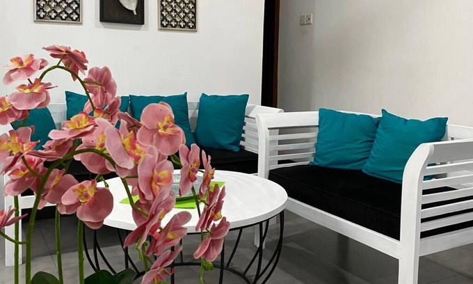 Panadura Apartamento | Fully furnished 2 bedroom apartment with 3 Balcony ( bed rooms with A/C)
