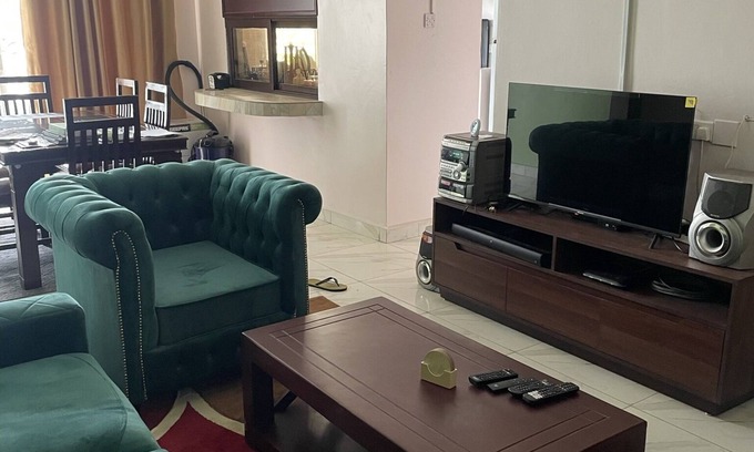 Kireka Condominio | Condominio amueblado de 2 dormitorios en Uganda, con piscina, gimnasio