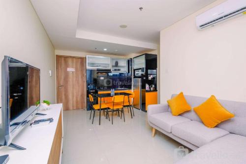 Ragunan Apartamento | Fully Furnished and Homey 1BR Apartment at Pejaten Park Residence By Travelio