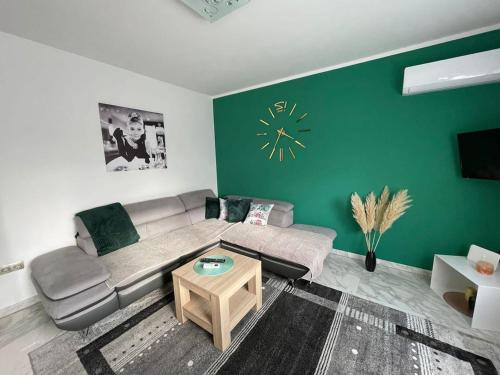 Slavonski Brod Apartamento | Fully furnished apartment for four people