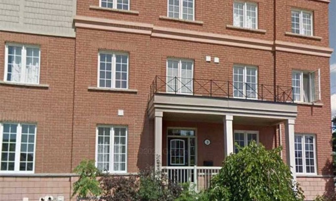 Village at York University Casa | Fully Furnished Bright and Luxurious Bedroom in North York-3