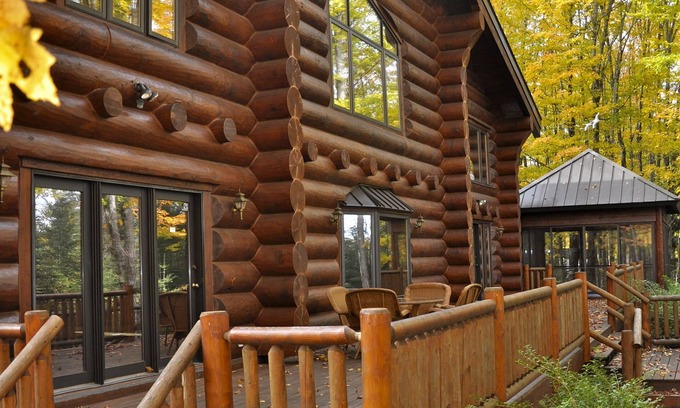 Mercer Casa | Casa de troncos completamente amueblada en una de las últimas áreas silvestres del norte de Wisconsin