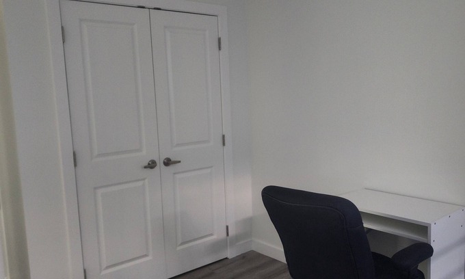 Southwest Edmonton Casa | Fully furnished, newly finished basement apartment in a serene neighborhood