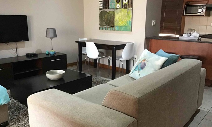 Bloemfontein Casa | Parque Pentágono completamente amueblado