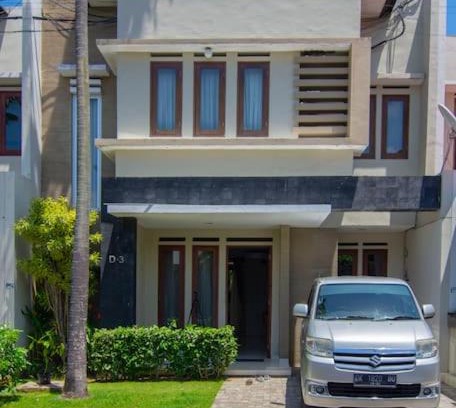 By Pass Ngurah Rai Kuta Casa | Fully Furnished Two-Storey Modern Minimalist House