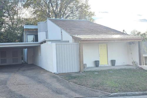 Vicksburg Casa | Fully Furnished Vicksburg Home Sleeps 10