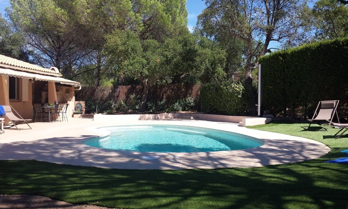 La Bouverie Casa | Casa completamente privada con piscina y pista de petanca en la Cote D '