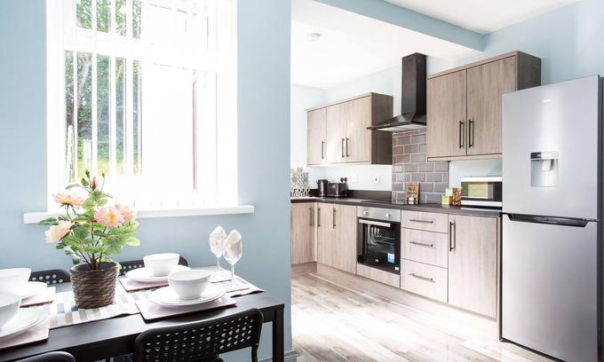 Belfast Casa | Fully Refurbished North Belfast Home 3