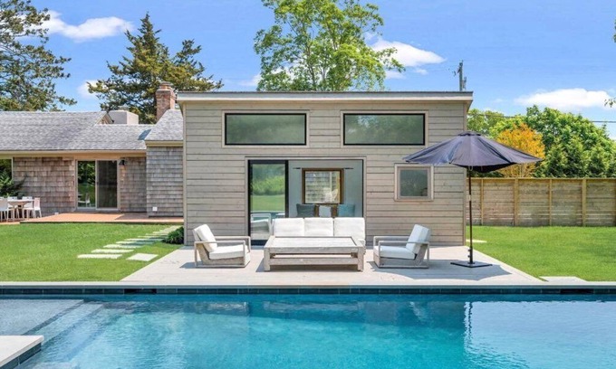 Amagansett North Casa | Fully-Renovated Beach House in Central Location, Expansive Outdoor Space...