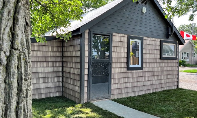 Trent Hills Cabina | Fully Renovated original Percy Boom Haven cabin.