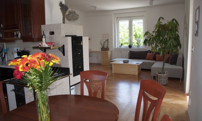Bezigrad District Apartamento | Apartamento de dos dormitorios totalmente renovado en la hermosa zona de Liubliana