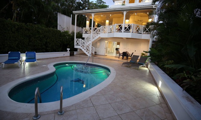 Merlin Bay Villa | Beach Villa Barbados