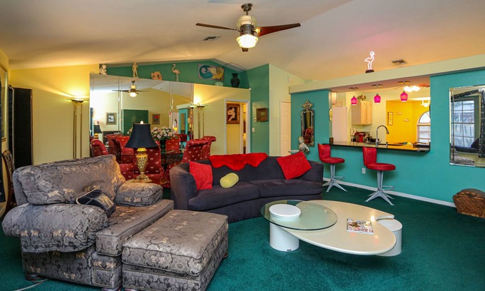 Willoughby Acres Casa | **FUN AND UNIQUE SINGLE FAMILY HOME W/ POOL**FULLY FURNISHED SEASONAL RENTAL**